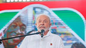 Campanha de Flávio pede ao TSE cassação da chapa Lula-Alckmin por mensagens no WhatsApp