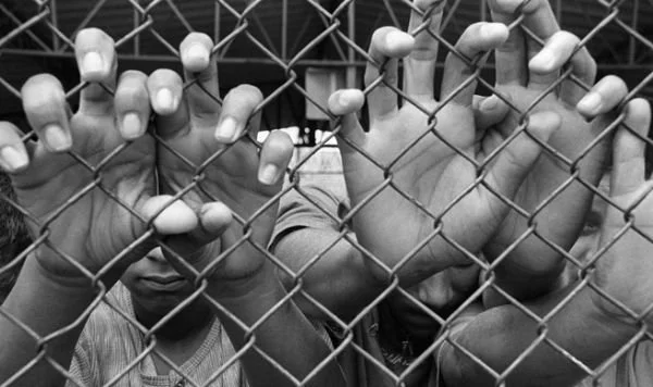 Maioridade penal aos 16 anos tem apoio de 80% dos brasileiros, aponta Datafolha