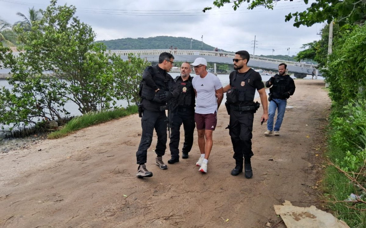 Chefe da ‘máfia dos cigarros’ e integrante da cúpula do jogo do bicho, Adilsinho é preso em operação da PF e da Polícia Civil em Cabo Frio