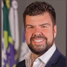 Veja quem são as autoridades brasileiras impedidas de sair de Israel após ataque a Irã