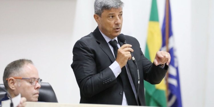 Frentes parlamentares para PcD e despoluição da Lagoa de Imboassica são retomadas