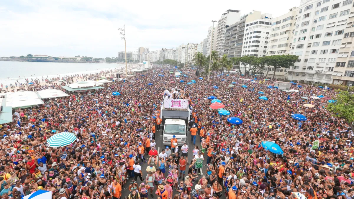 Carnaval 2026 deve injetar R$ 18,6 bilhões na economia do turismo e impulsionar contratações no país