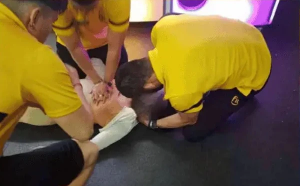 Smart Fit: aluna morre e professores tentam ocultar corpo