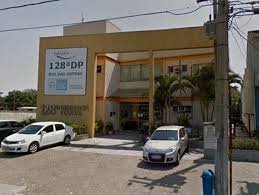 Homem é preso por abusar sexualmente de criança em creche da esposa dele em Rio das Ostras