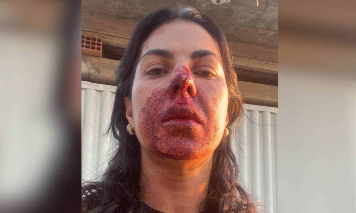 No Dia da Mulher, oficial de justiça é agredida por PM enquanto trabalha