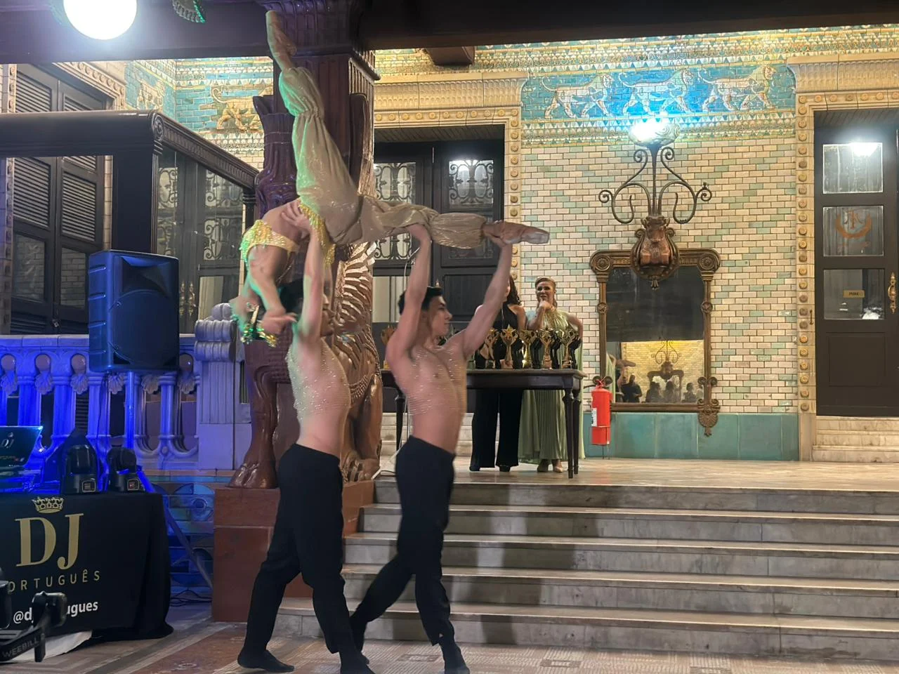 Theatro Municipal do Rio celebra “Uma Noite Árabe” com homenagem a personalidades da cultura