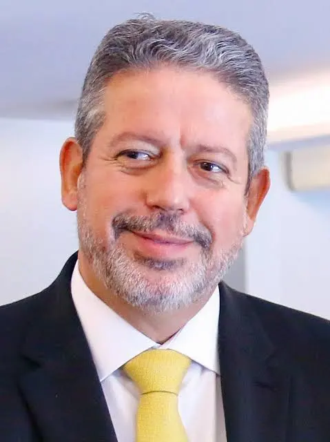 PF deflagra operação e cumpre mandados no gabinete de Arthur Lira, em Brasília