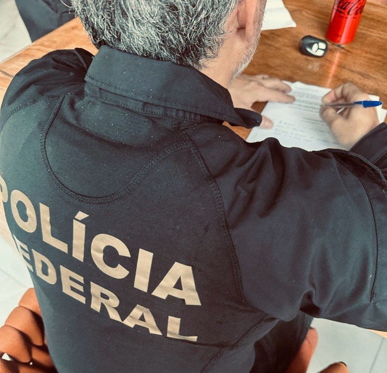 PF desarticula esquema com 500 empresas fictícias e fraude de R$ 3,5 mi no INSS