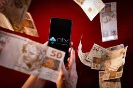 Transferência via pix acima de R$ 5 mil devem ser comunicadas à Receita Federal