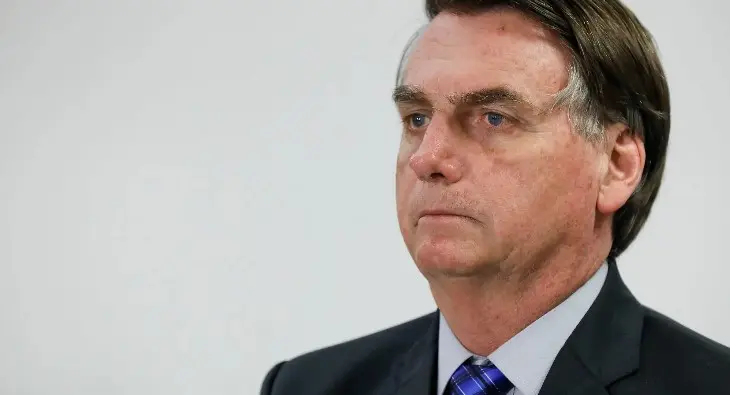 Denúncia do golpe se apoia em teses e carece de provas definitivas contra Bolsonaro