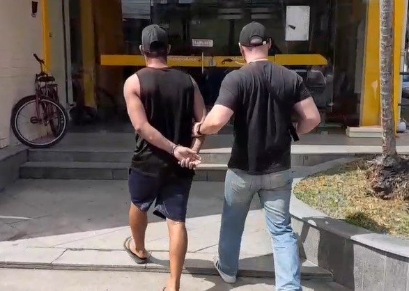 Polícia Civil age rápido e prende homem por violação de domicílio e vias de fato em Imbariê
