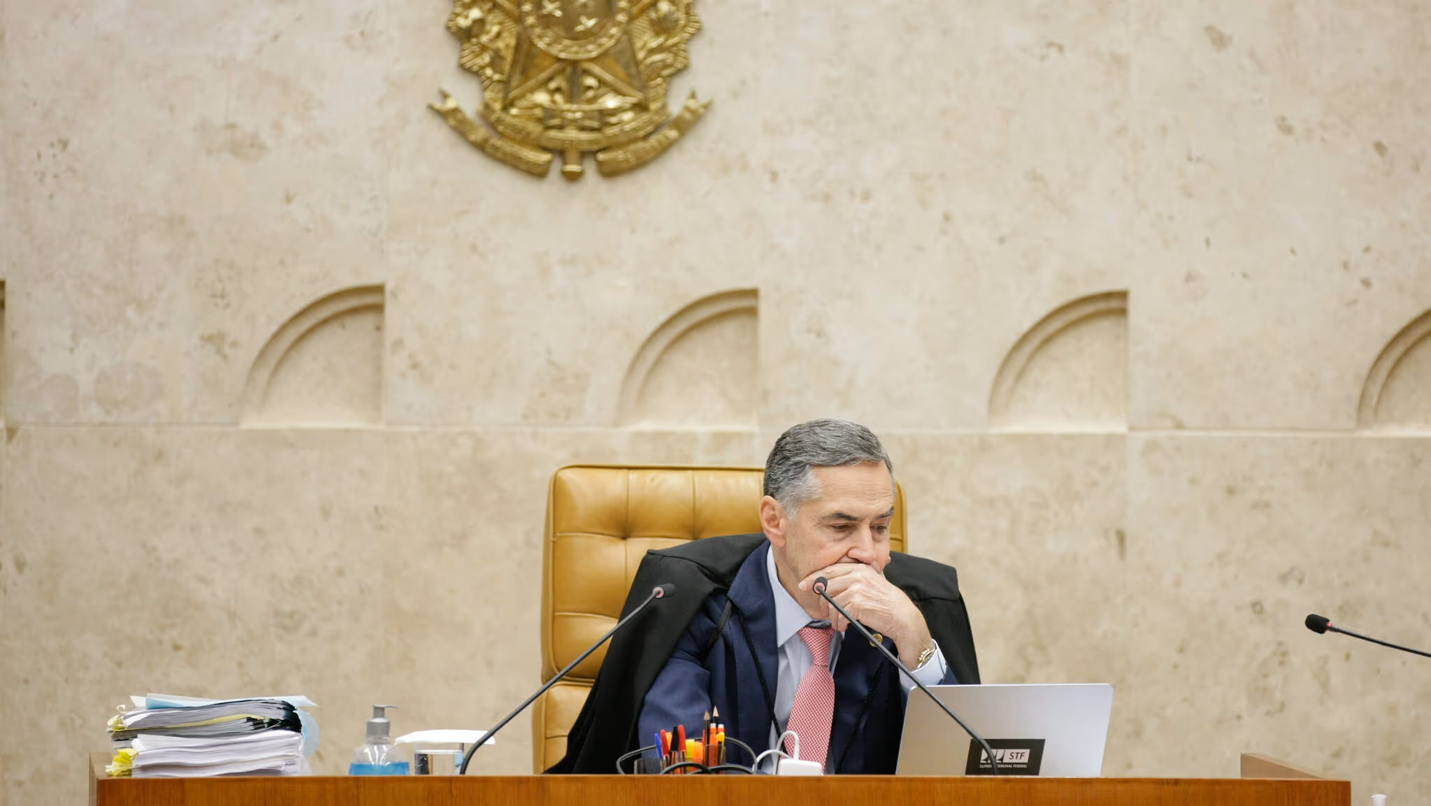 Censura nas redes: o que o STF não diz no relatório