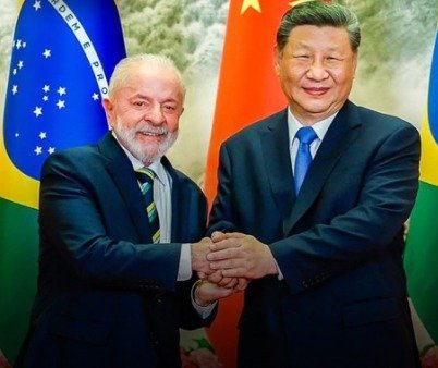 Relatório do Congresso dos Estados Unidos aponta suposta base espacial chinesa em Salvador e amplia tensão geopolítica sobre o Brasil