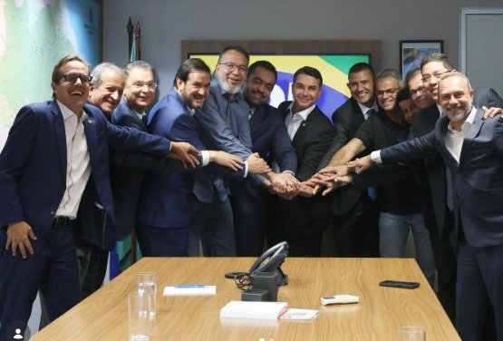 PL oficializa pré-candidaturas ao Governo e ao Senado do Rio em reunião em Brasília