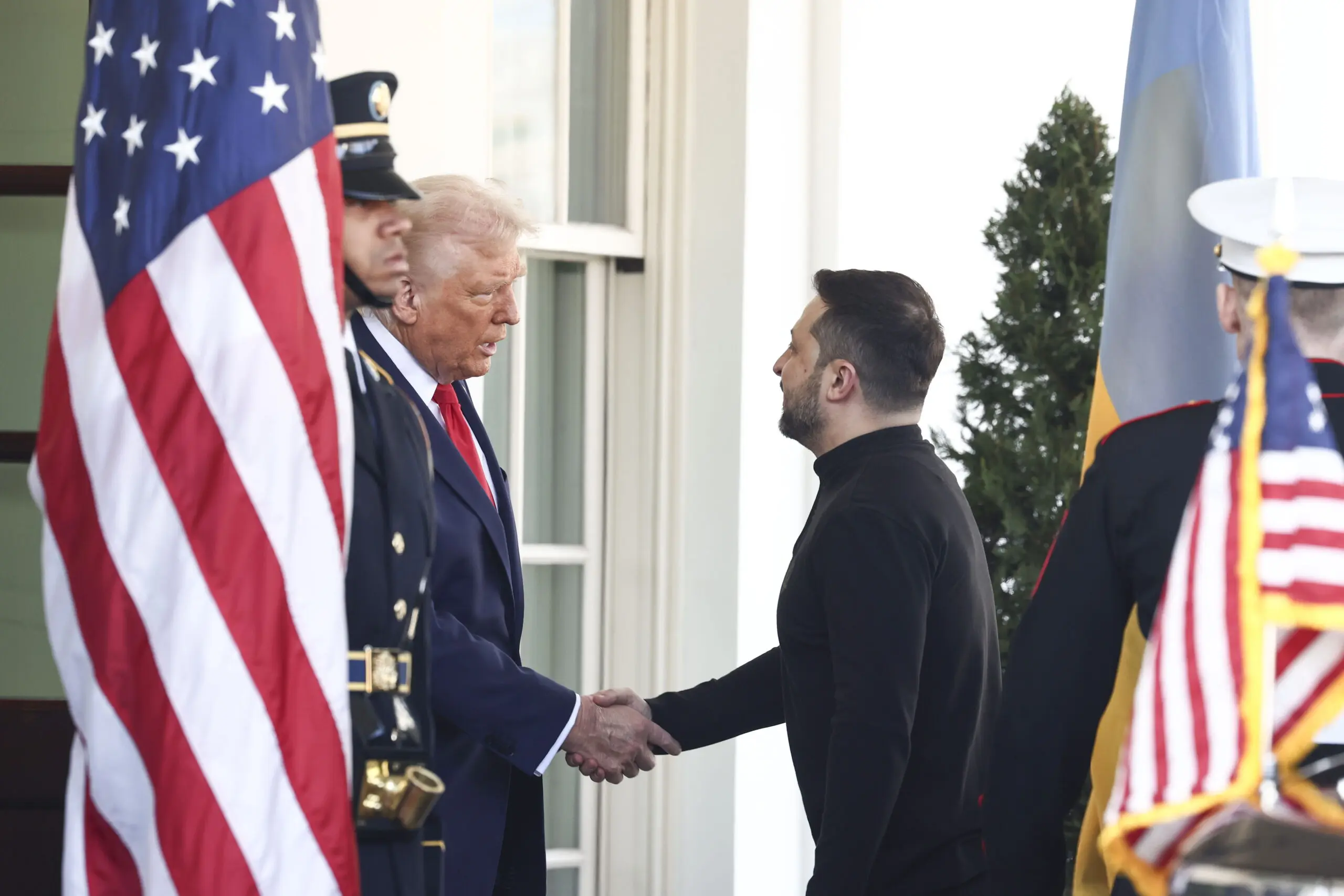 Zelensky anuncia viagem a Washington, após cúpula Trump-Putin no Alasca