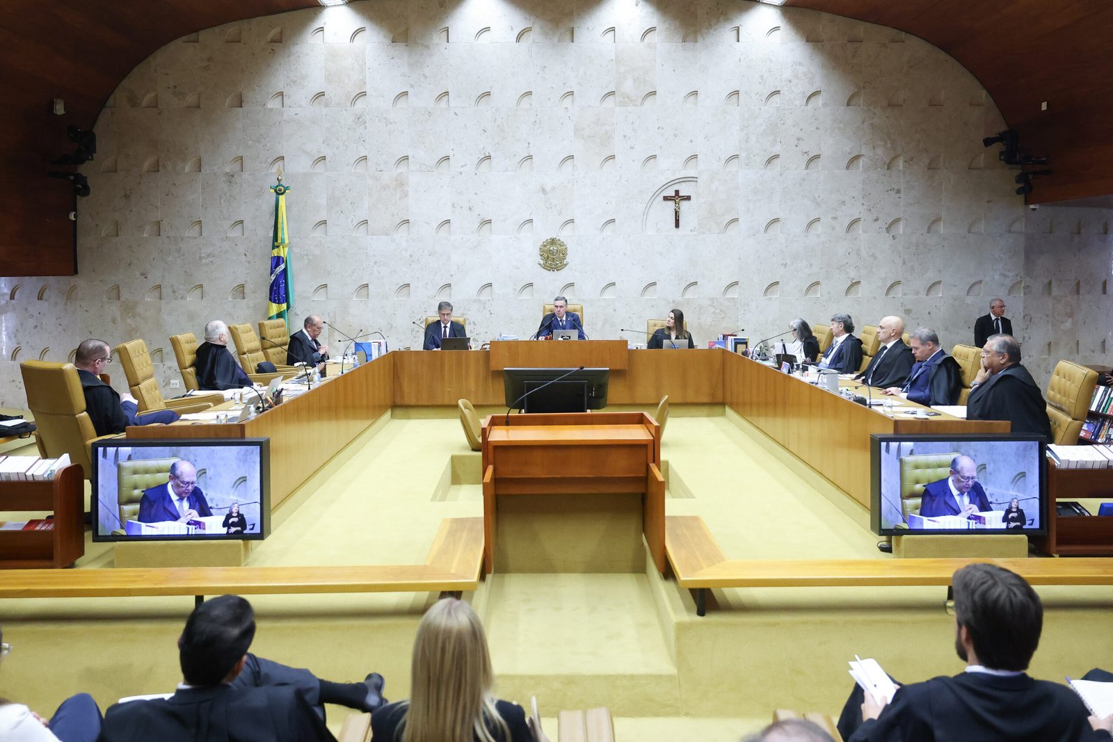 STF no centro de controvérsias reacende debate sobre liberdade de expressão e limites entre os Poderes