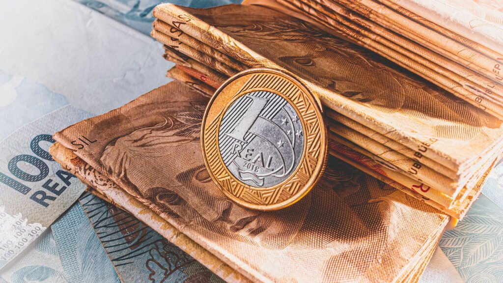 Novo projeto de lei pode restringir reajustes do salário mínimo