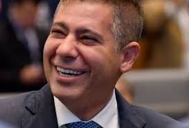 Dr. Serginho realiza reunião de planejamento para os primeiros 100 dias de governo e metas futuras