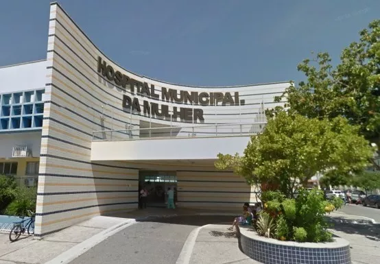 CAOS NA SAÚDE DE CABO FRIO: MÃES SÃO OBRIGADAS A DEIXAR RECÉM-NASCIDOS INTERNADOS PARA BUSCAR MEDICAMENTOS EM OUTRA UNIDADE