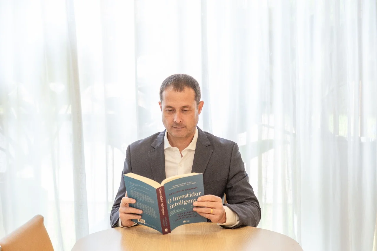Como Ednaldo Carvalho Está Transformando Vidas Através do Planejamento Financeiro