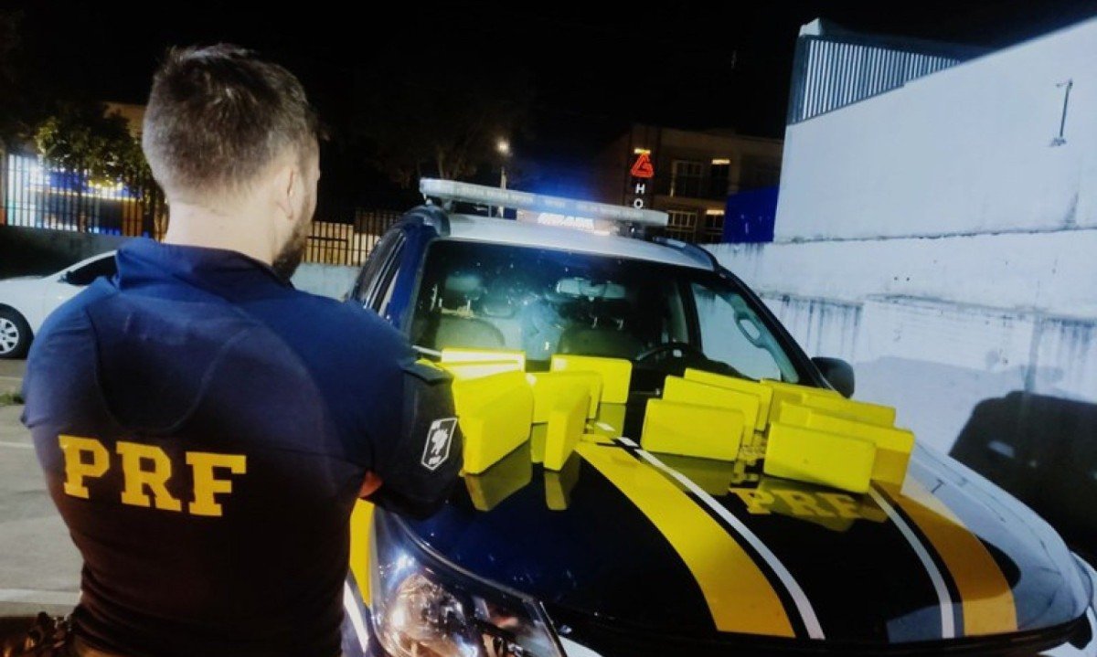 Motorista é preso na BR-365 com R$ 2 milhões em cocaína