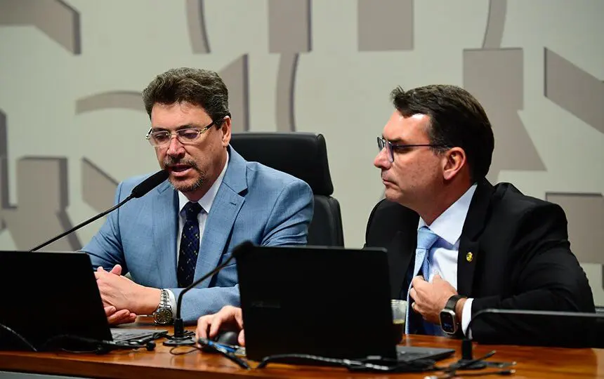 Projeto que amplia legítima defesa em caso de invasão a domicílio avança no Senado