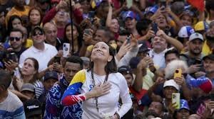 Opositores afirmam que María Corina foi libertada após prisão violenta em Caracas