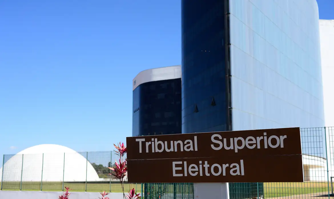 TSE aprova primeiras resoluções e define regras para as eleições de 2026