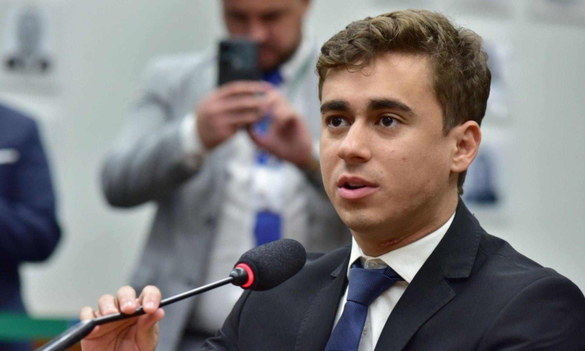 Nikolas pede impeachment de Moraes e cita Lei Magnitsky como justificativa
