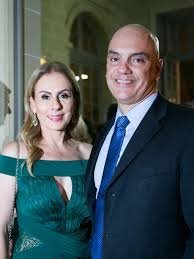 Contrato milionário entre escritório de esposa de ministro do STF e Banco Master levanta questionamentos éticos e pedido de investigação