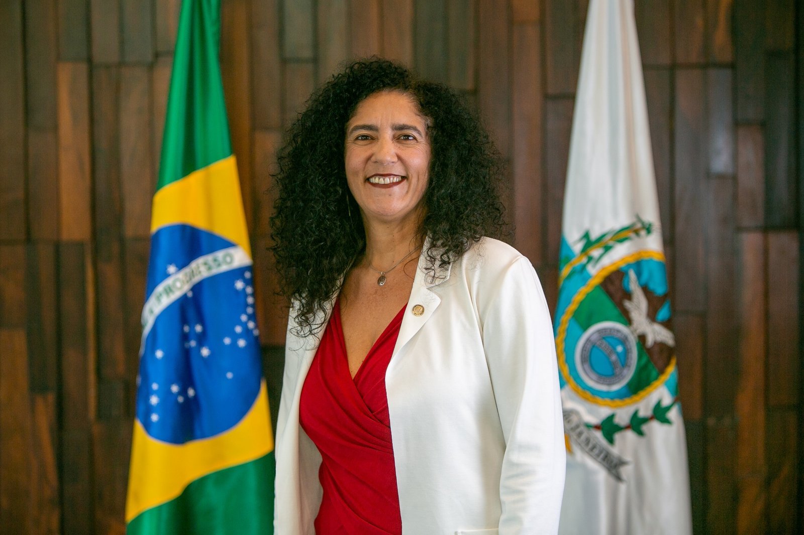 Milhões na mira: esquema de contratações da UERJ “volta a assombrar políticos fluminenses”