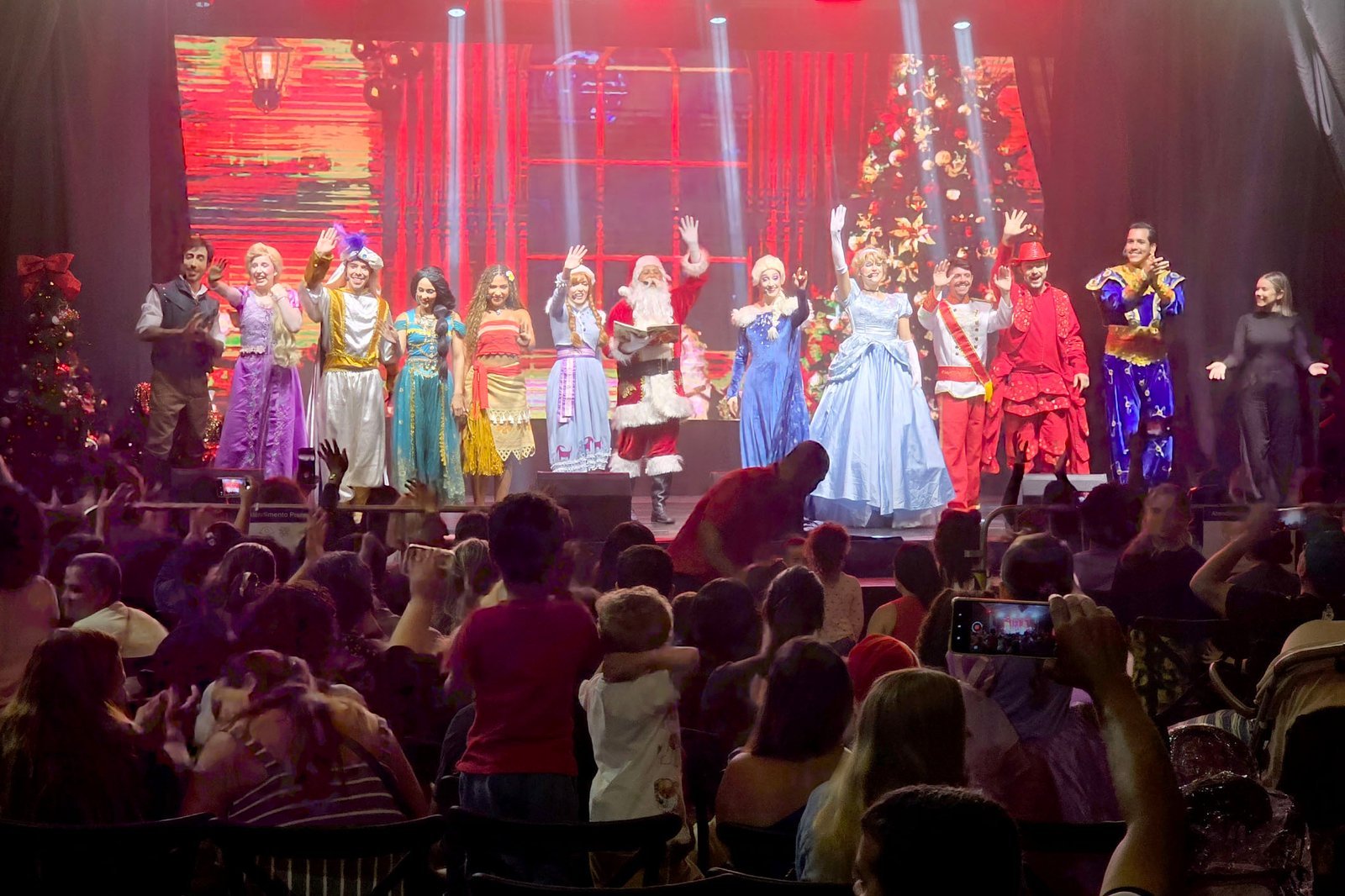 Natal Magia desta sexta encanta a plateia